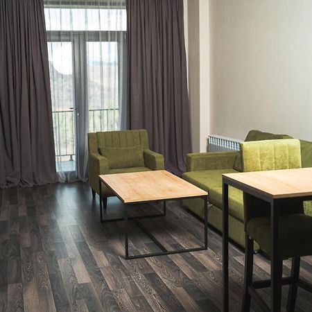 تساجكادزور Forest Apartments Hotel المظهر الخارجي الصورة
